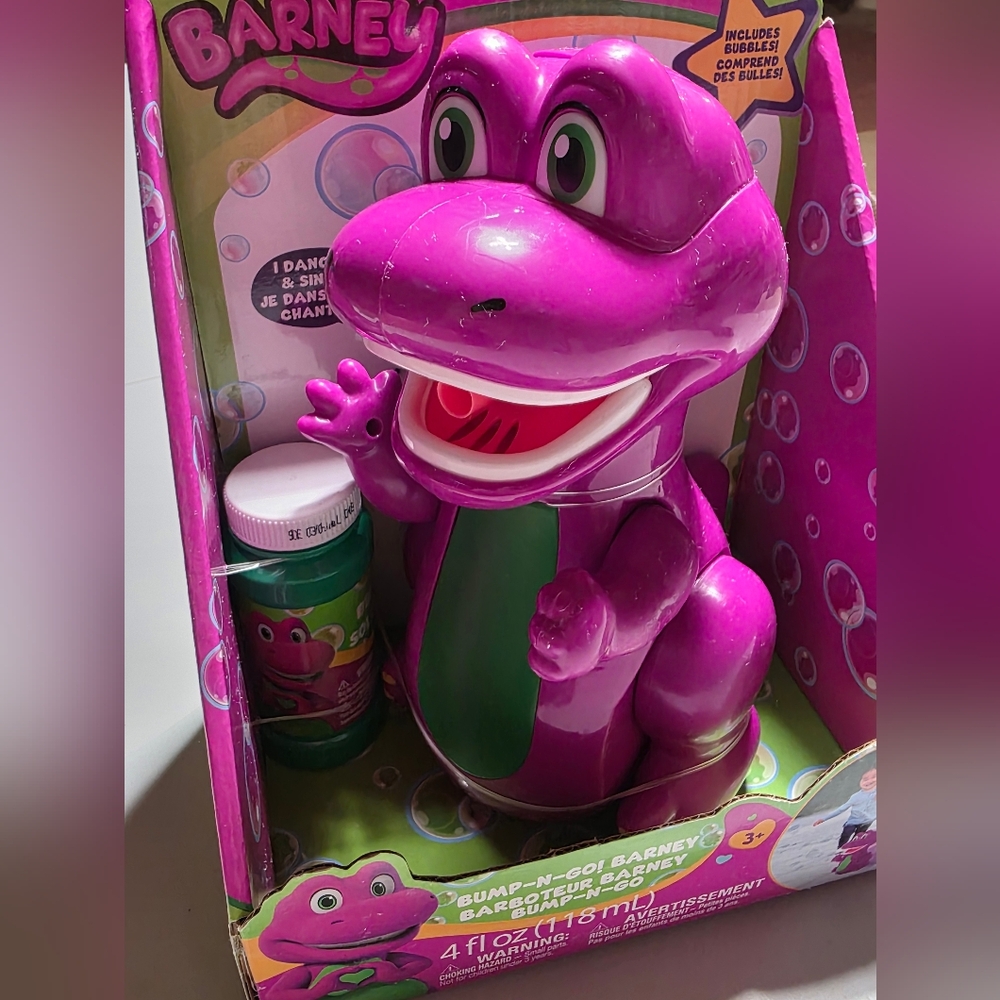 Barney Bump-N-Go Bubble Machine - Picture 3 of 9